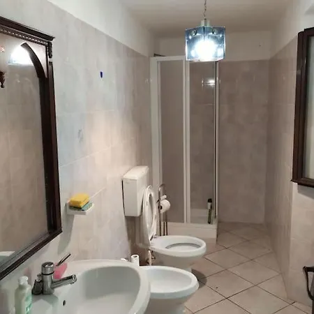 Appartement Homevacanza Perio Letto Matrimoniale Suviana